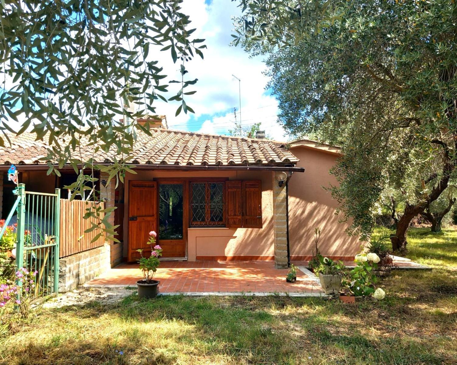 All'Ombra Degli Olivi Pisciarelli Bagian luar foto